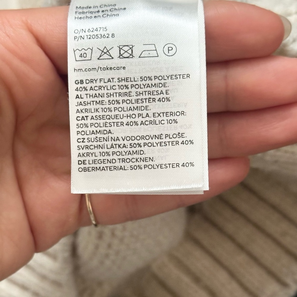 Cream Cable Knit Sweater - Picture 5 of 5